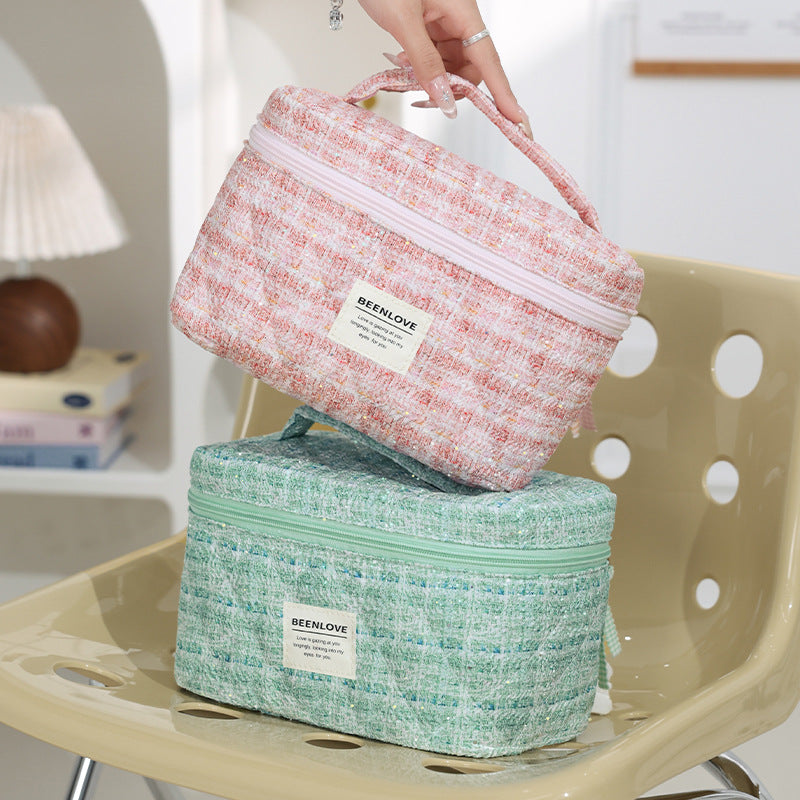Insulated Makeup Storage Case Stornfield