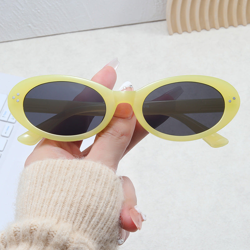 Ladies fashionable sunglasses in elegant oval design Stornfield