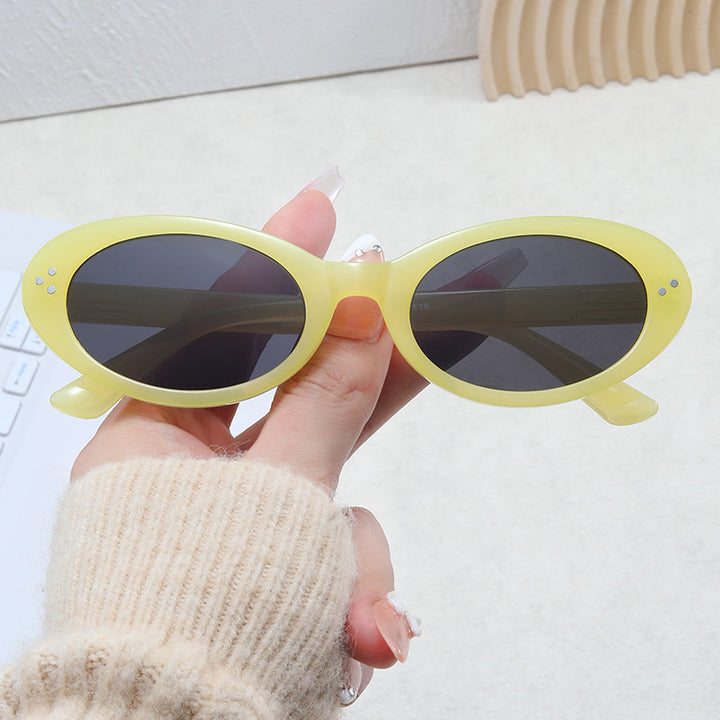 Ladies fashionable sunglasses in elegant oval design Stornfield
