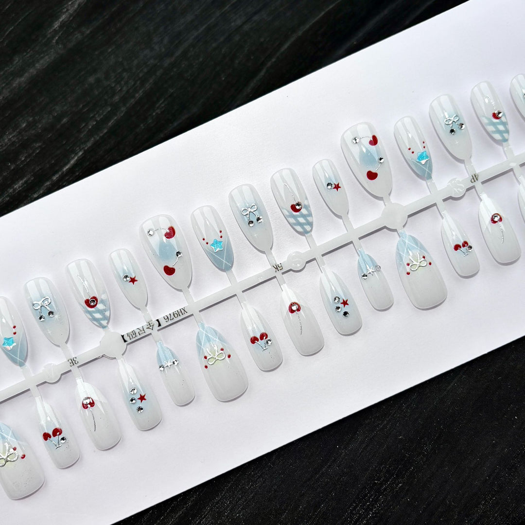 Elegant Polka Dot and Lace Press-On Nail Set