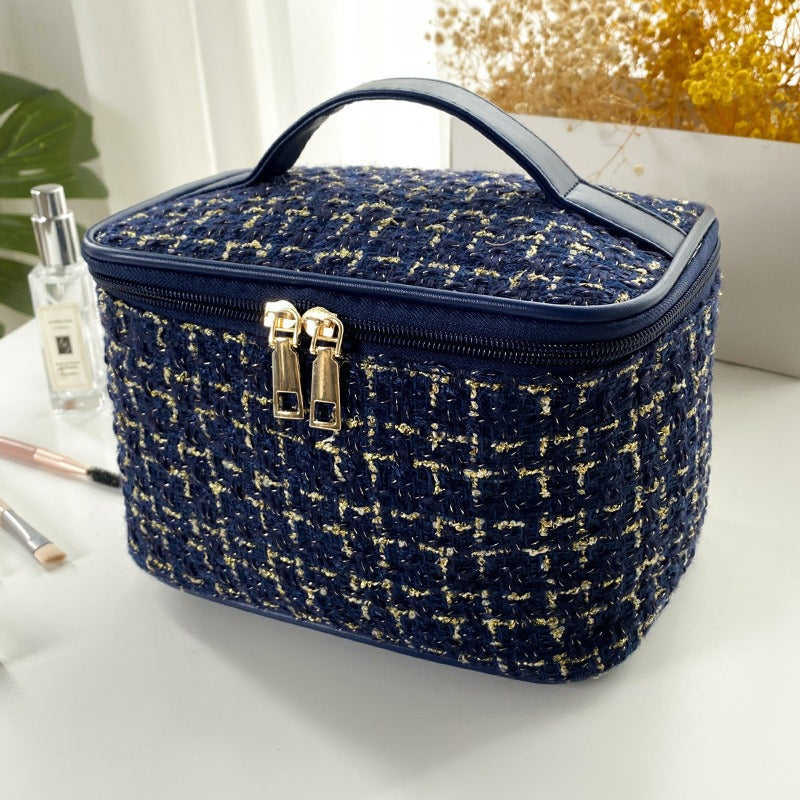 Stylish and Practical Cosmetic Storage Bag Stornfield