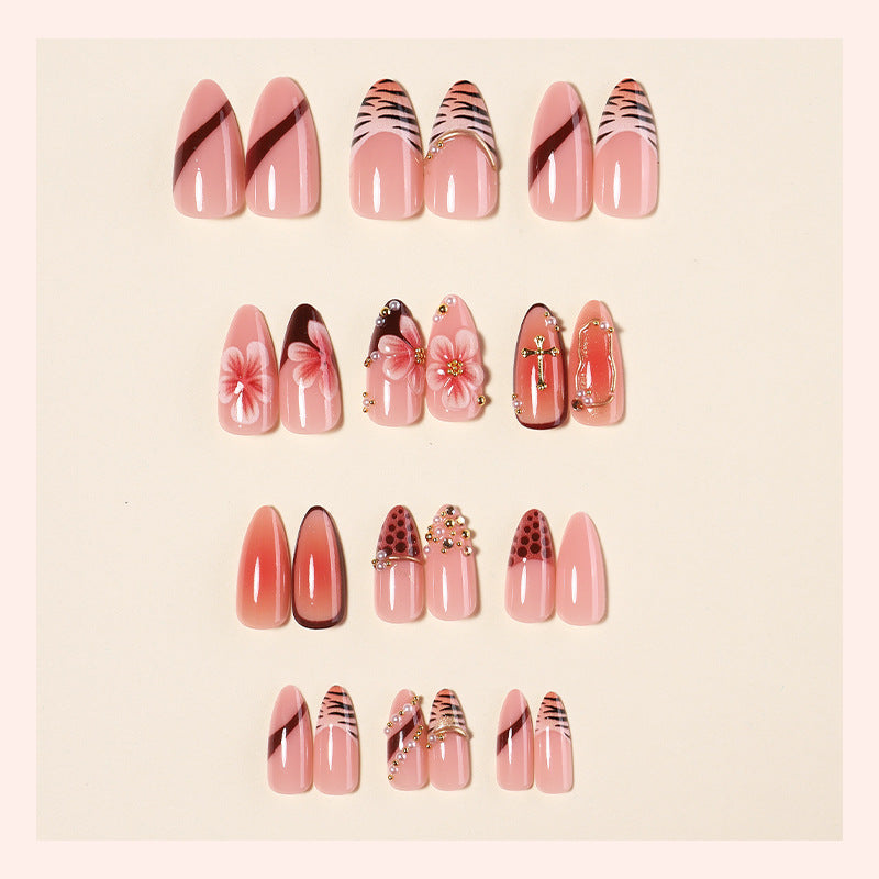 Floral Articulate Press-On Nail Set Stornfield