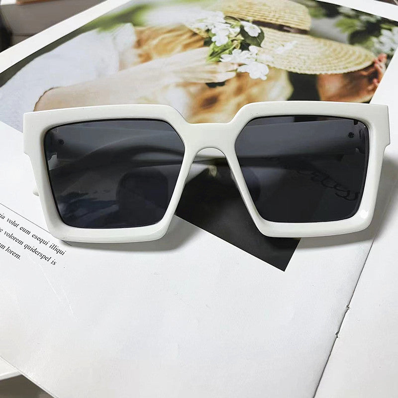 Trendy Oversized Sunglasses Stornfield