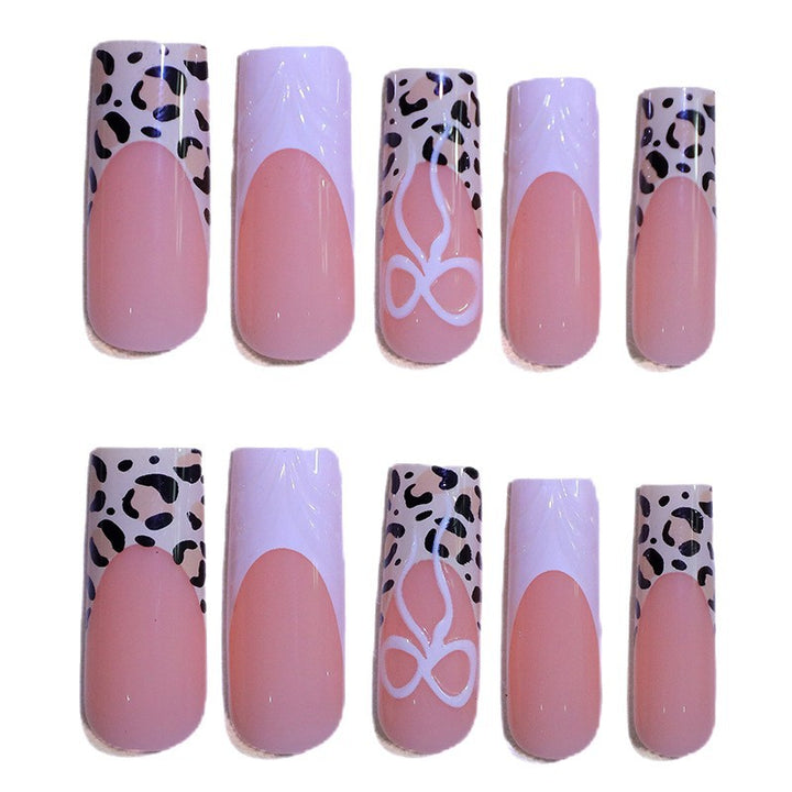 Elegant 3D Leopard Print Nail Art Enhancements Stornfield