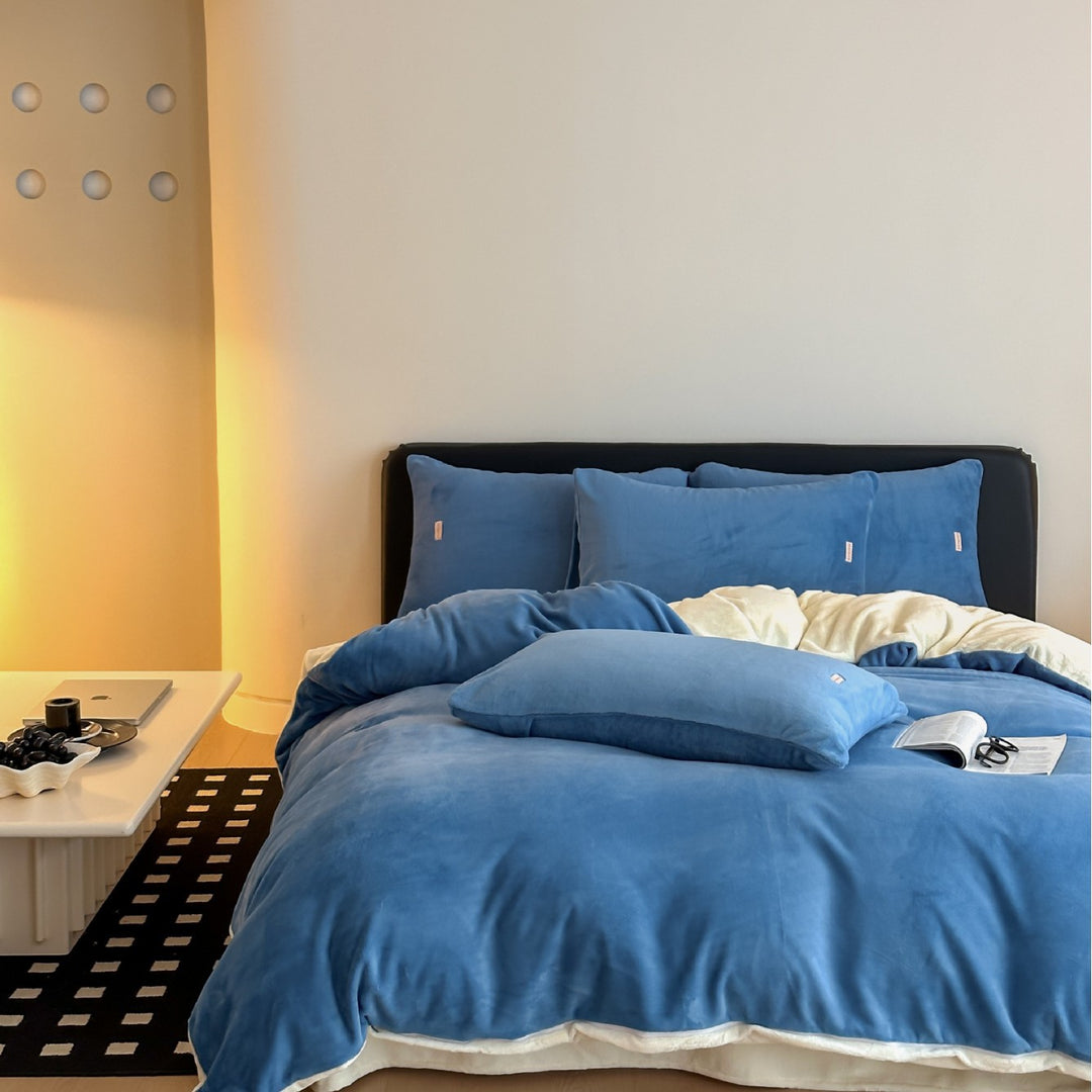 Luxury Plush Reversible Velvet Duvet Cover and Pillowcase Bedding Set