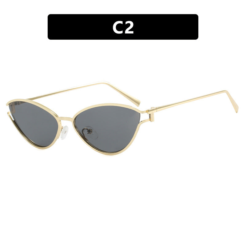 Ladies Cat-Eye Sunglasses in Elegant Gold Frame Stornfield