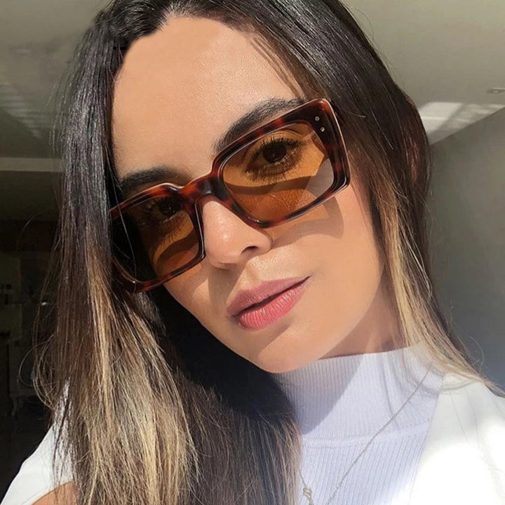 Ladies fashionable sunglasses in modern rectangular design Stornfield