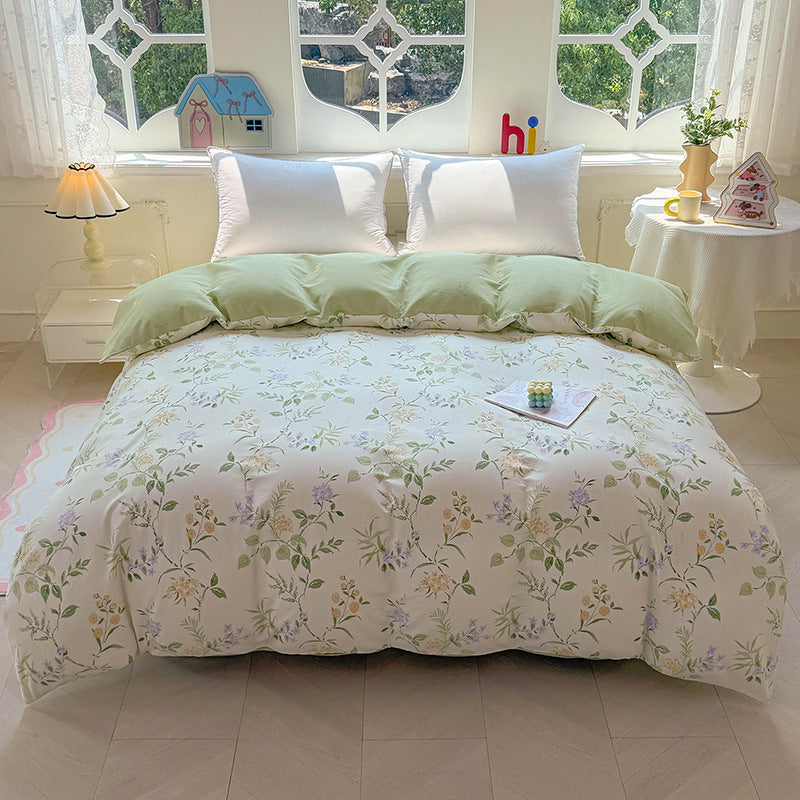 Plaid Patterned Quilted Comforter Set