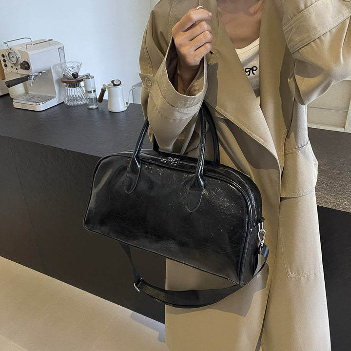 Elegant Large Capacity Travel Handbag Stornfield