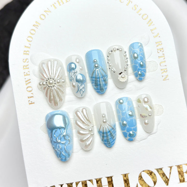 Marine-Themed Press-On Nail Set