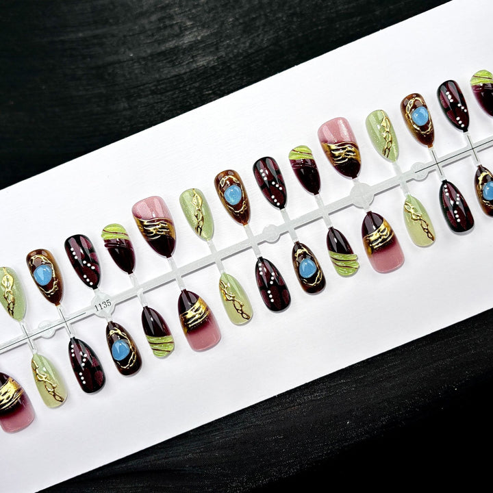 Luxury Decorative Press-On Nail Set