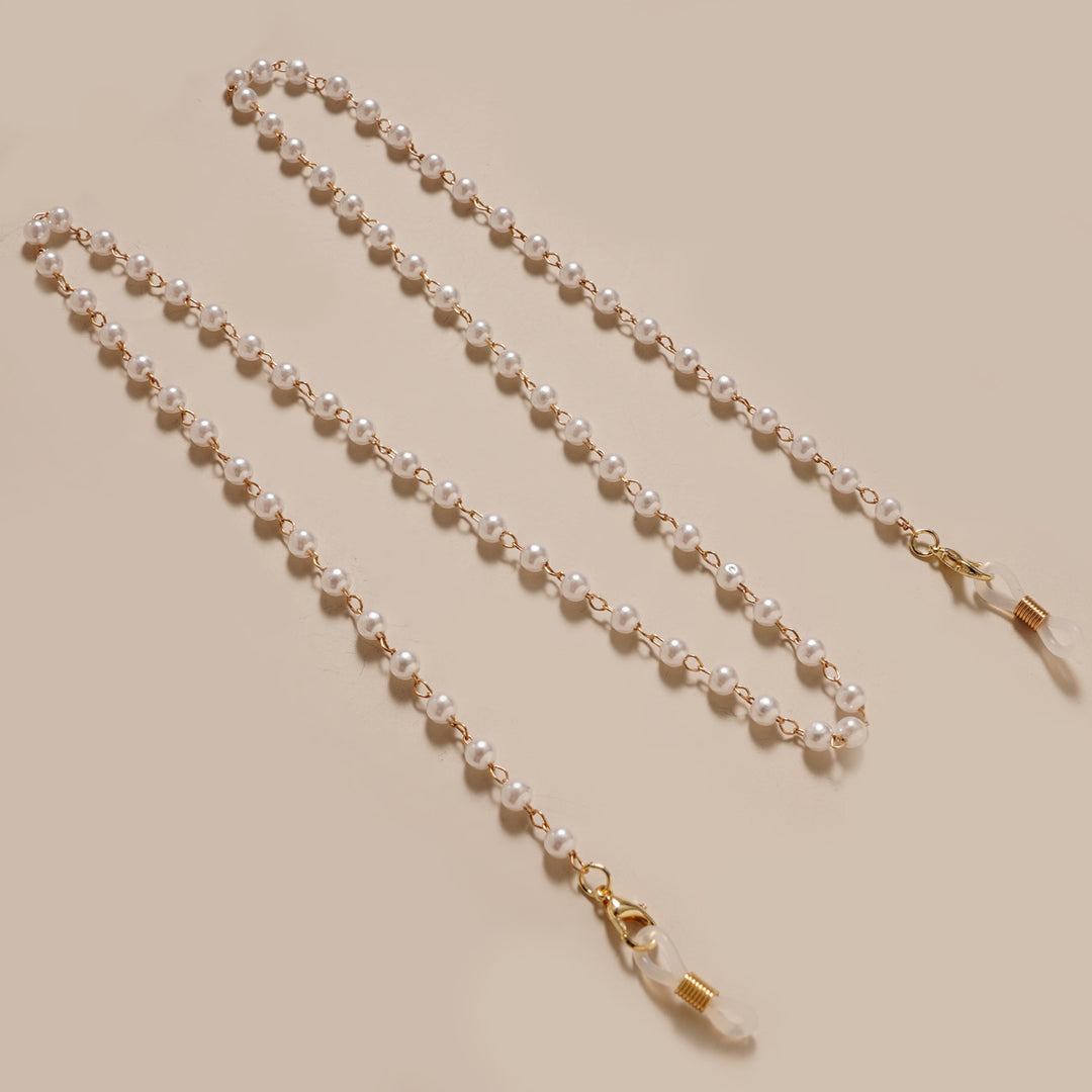 Elegant Beaded Eyewear Chain Stornfield