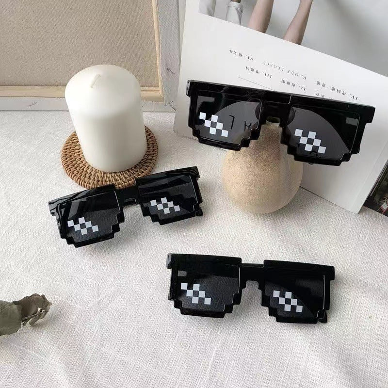 Bold Geometric Frame Sunglasses Stornfield