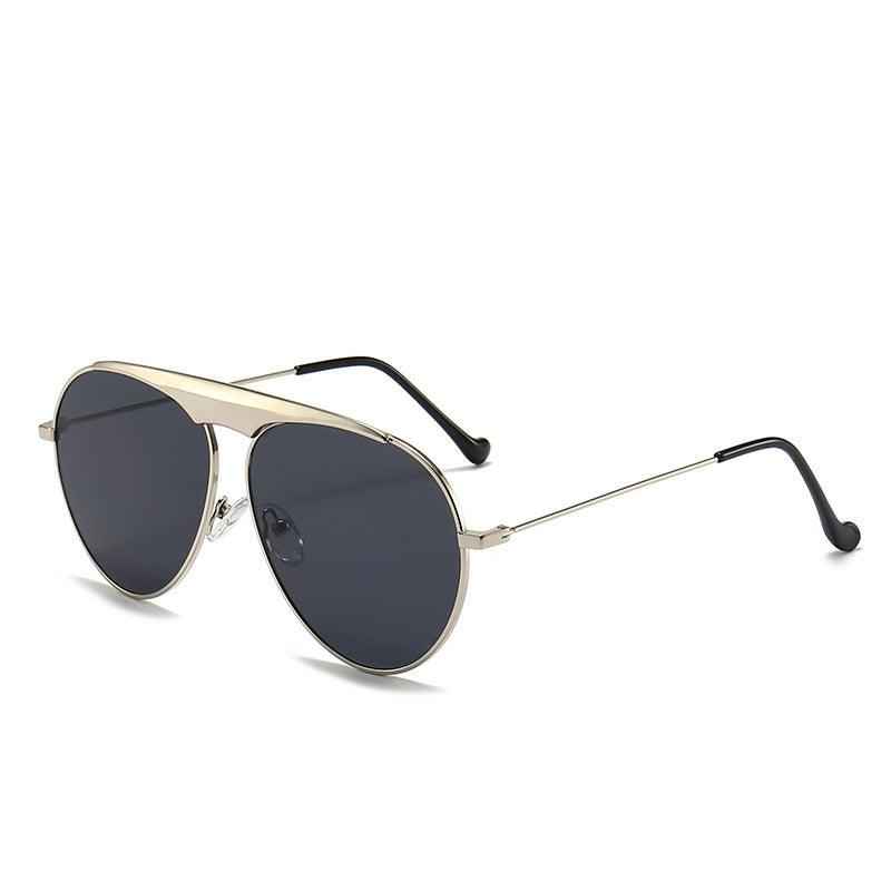Fashionable Pilot Sunglasses Stornfield