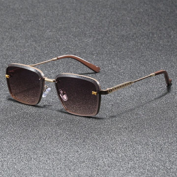 Women’s fashionable square sunglasses with luxurious details Stornfield