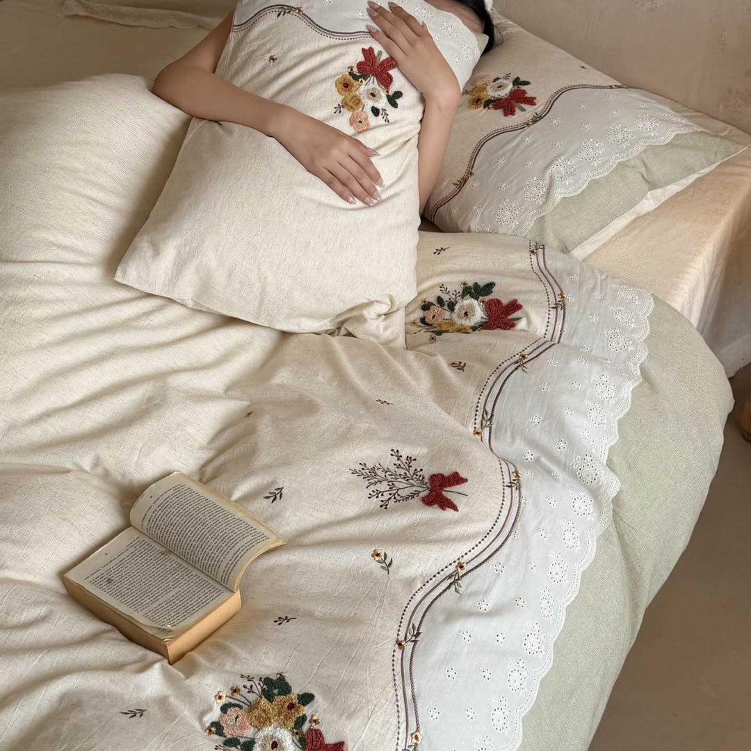 Vintage-inspired linen-cotton bedding set with flower garland embroidery