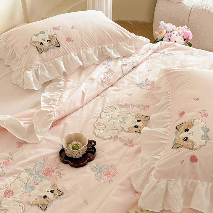 Romantic cotton bedding set with ruffles and embroidered cat motifs