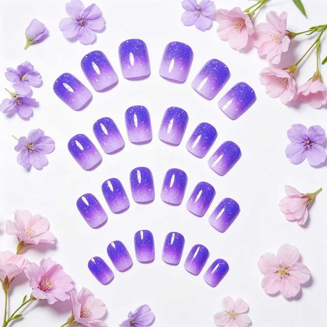 Artificial nails with glamorous ombré effect Stornfield