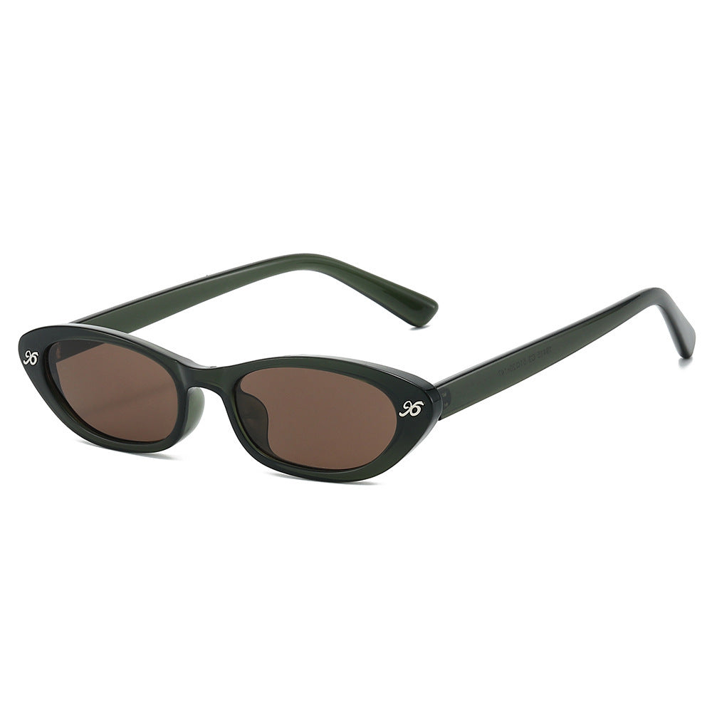 Retro-Inspired Cat-Eye Sunglasses Stornfield