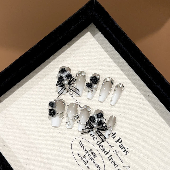 Floral-Inspired Press-On Nail Set
