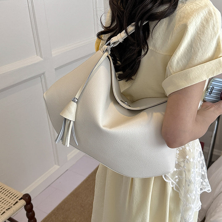 Elegant Textured Handbag