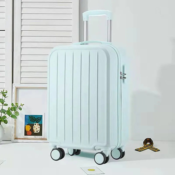 Versatile Rolling Luggage Set Stornfield