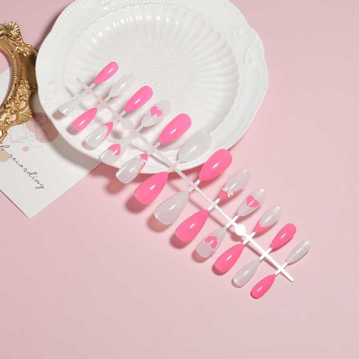 Elegant Floral Accent Press-On Nail Set Stornfield