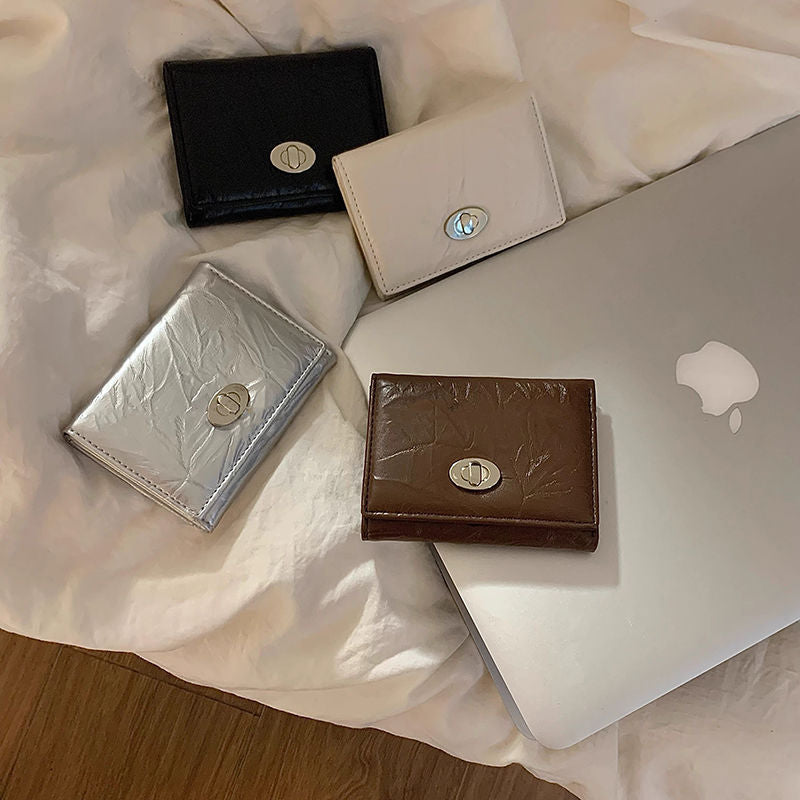 Elegant Textured Leather Wallet Stornfield