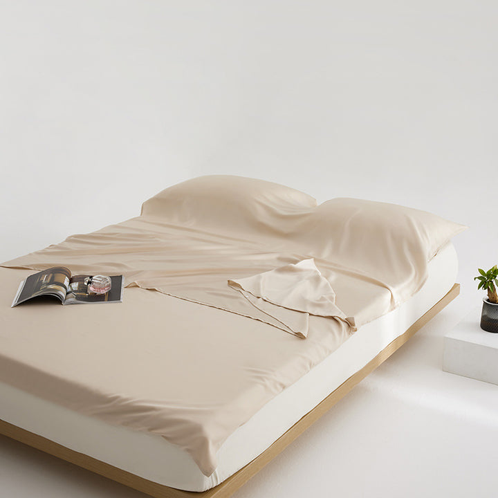 Women's Satin Bedding Set Stornfield