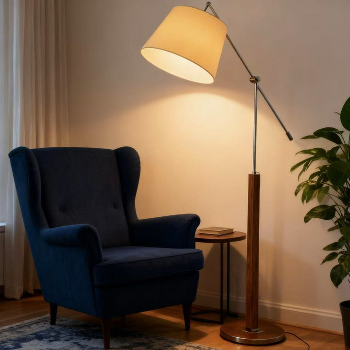 Adjustable Arm Floor Lamp