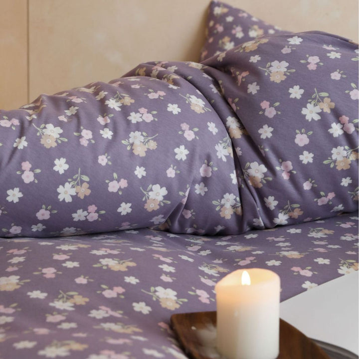 Decorative Floral Print Bedding Set Stornfield