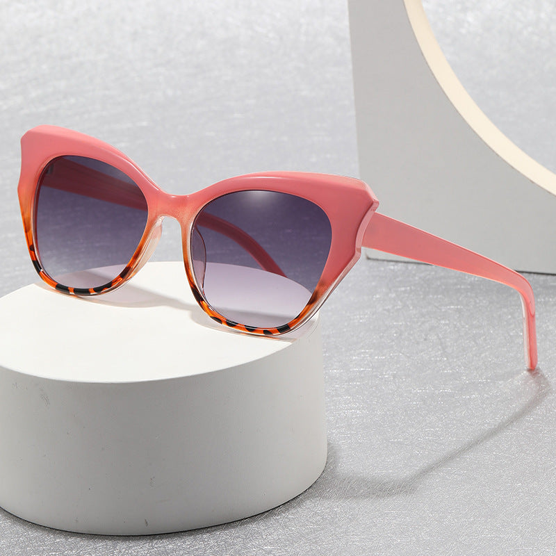 Women's Cat-Eye Sunglasses with Stylish Design Stornfield