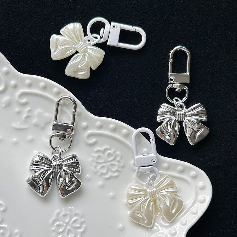 Elegant bow pendant Stornfield