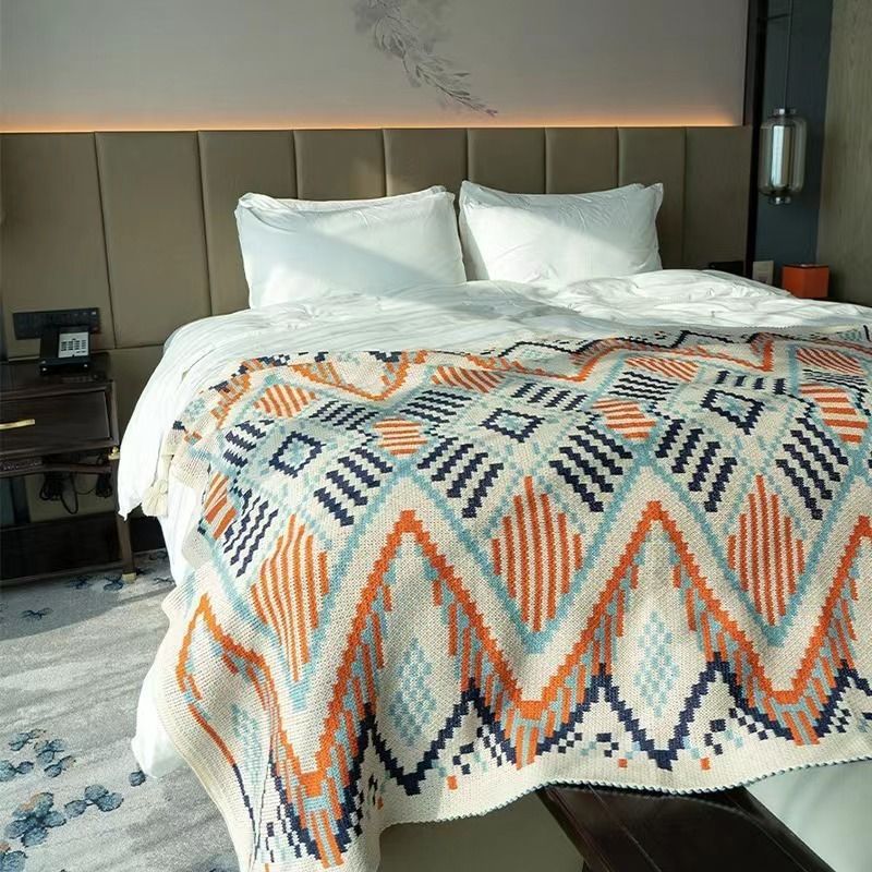 Geometric Patterned Knit Throw Blanket