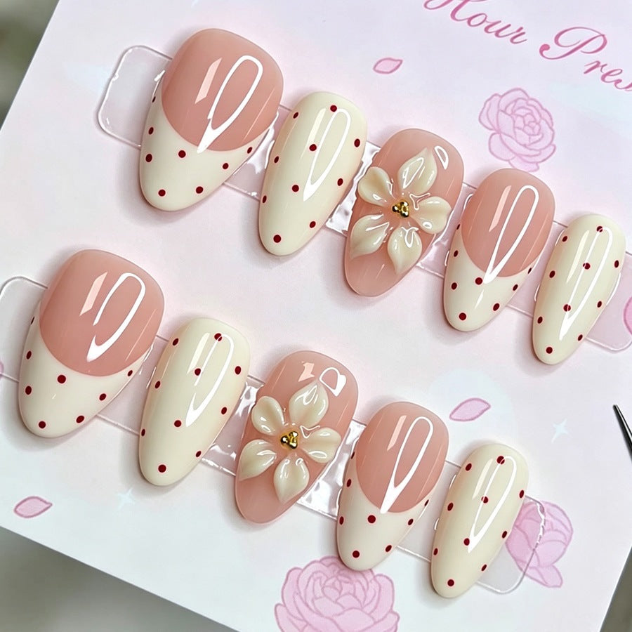 Art nail set with delicate flower and dot elements Stornfield