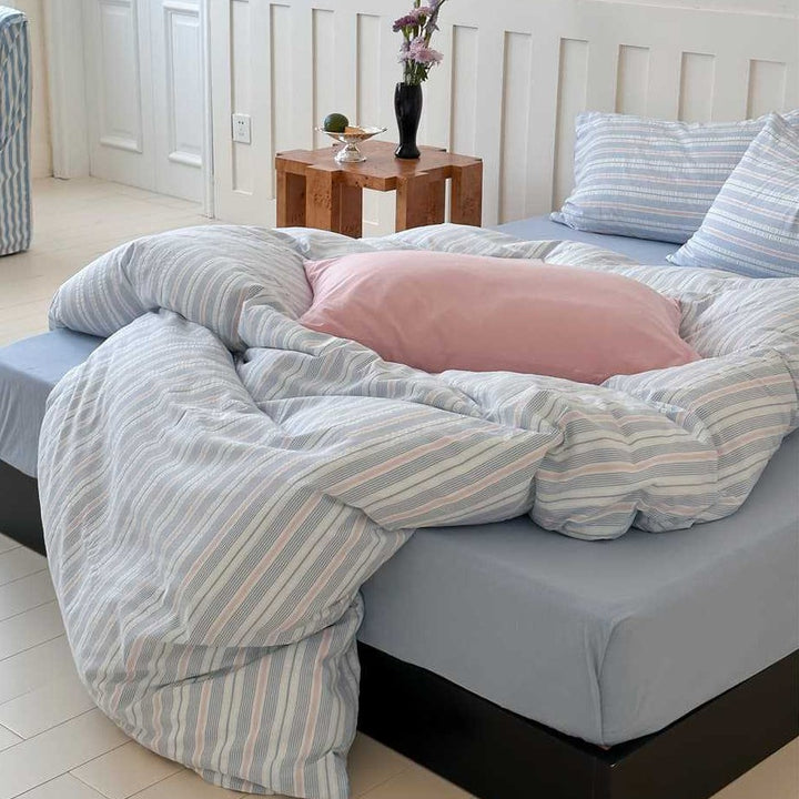 Lightweight Cotton-Linen Striped Duvet Cover and Pillowcase Set