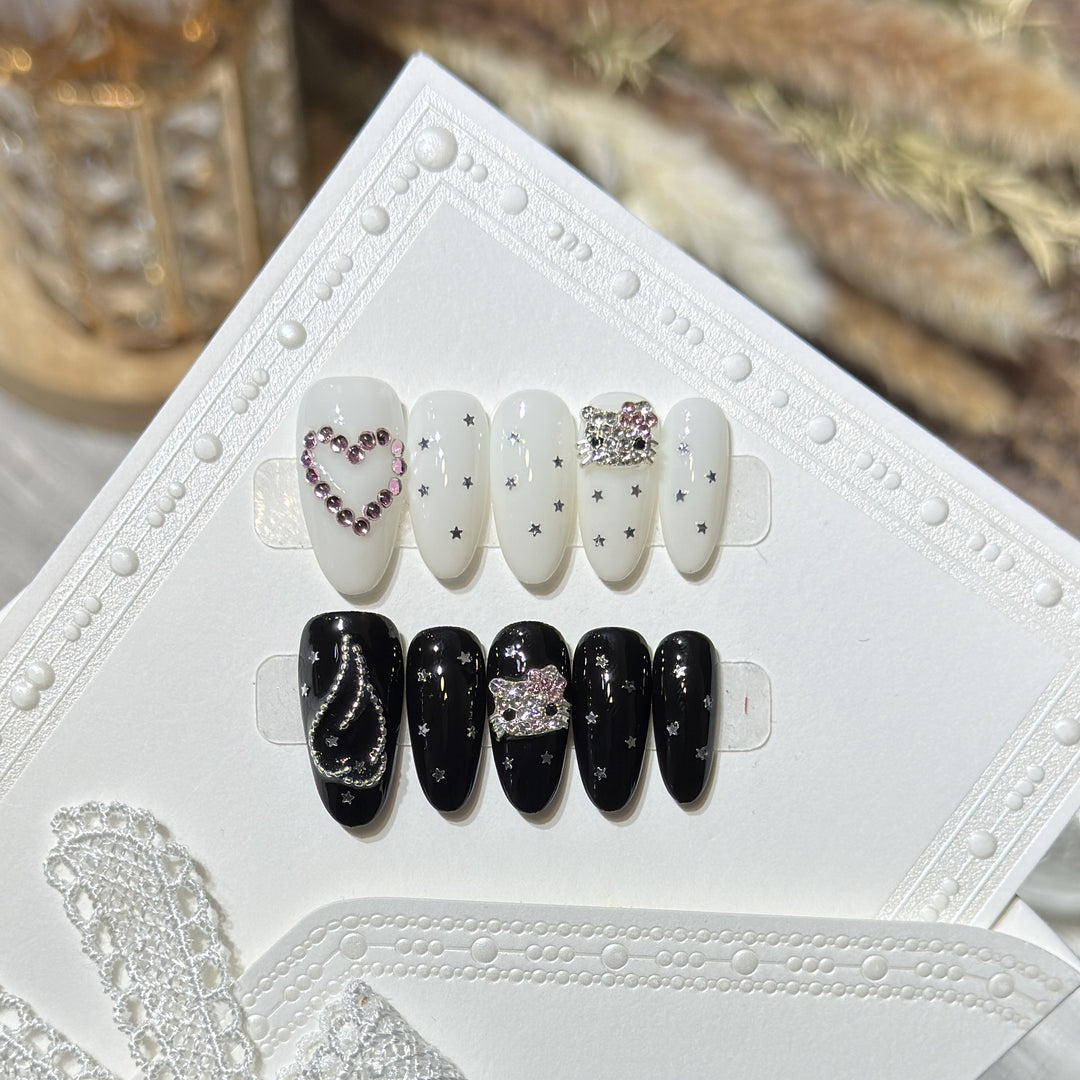 Elegant Starry Night Art Press-On Nail Set Stornfield