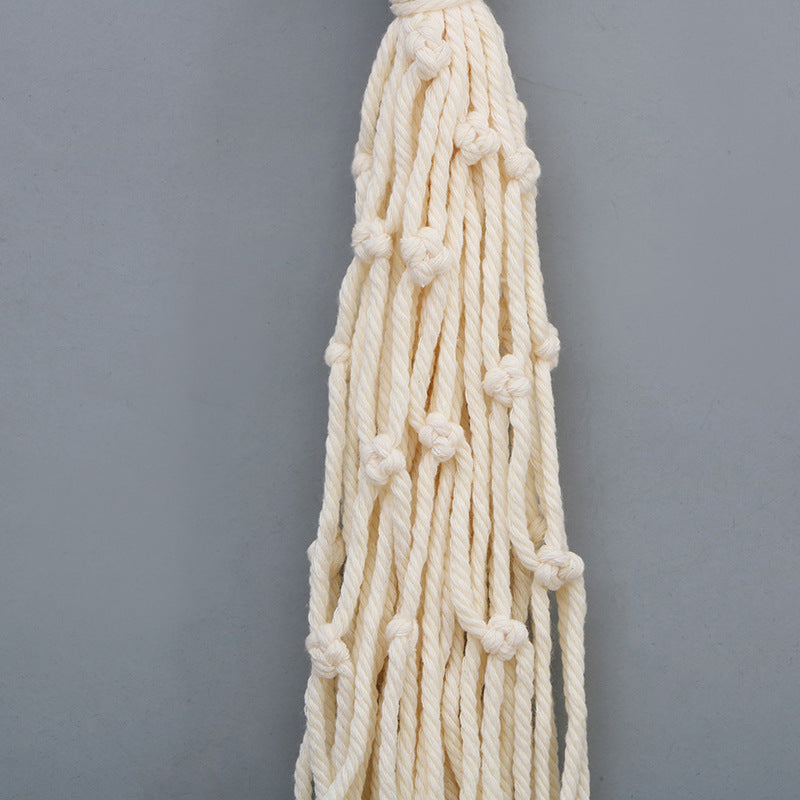 Elegant Macrame Keychain Stornfield