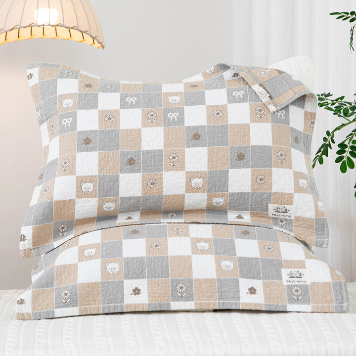 Women's pillowcase with modern checkered pattern Stornfield