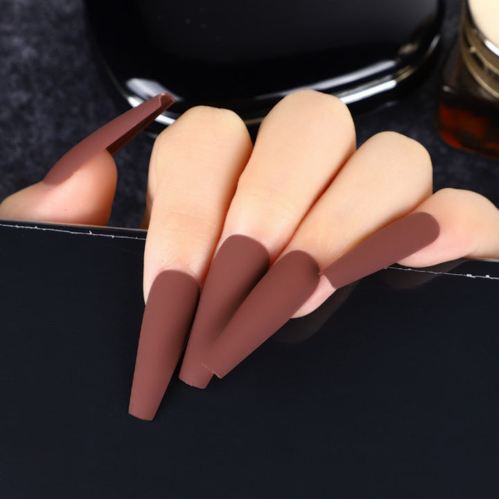 Elegant Fake Nails Stornfield