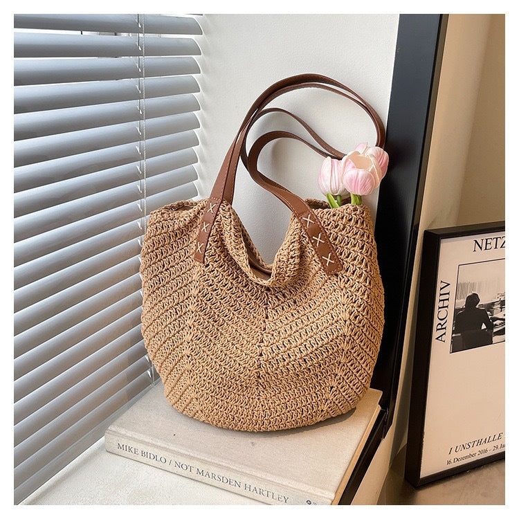 Elegant Macrame Tote-Bag Stornfield