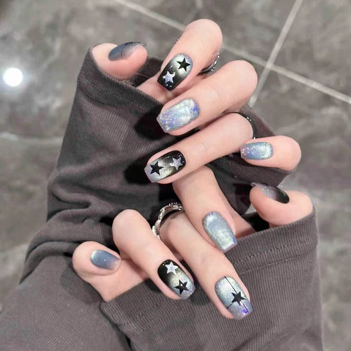 Starry Night-Themed Press-On Nail Art Set Stornfield