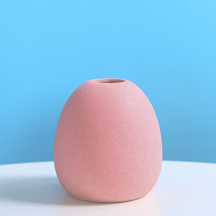 Modern Sculptural Ceramic Vase Stornfeild