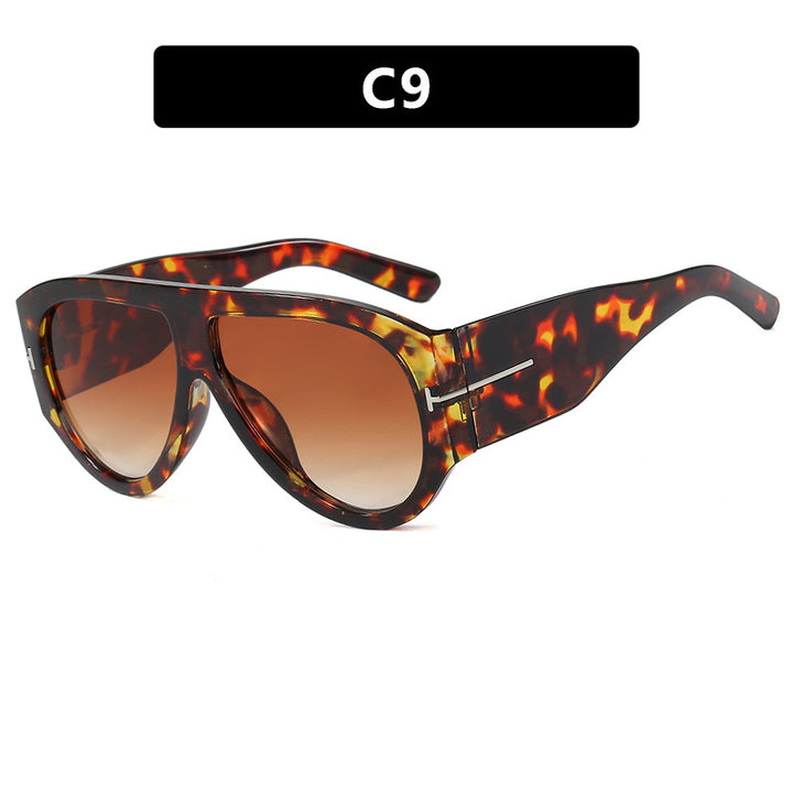 Women's fashionable oversized sunglasses in retro style Stornfield