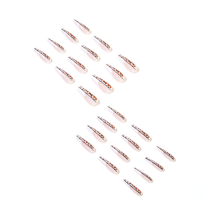 Artful nail extensions in modern leopard design Stornfield