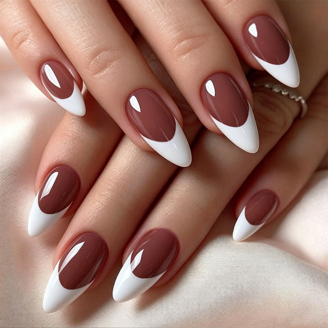 Stylish artificial nails with elegant tips Stornfield