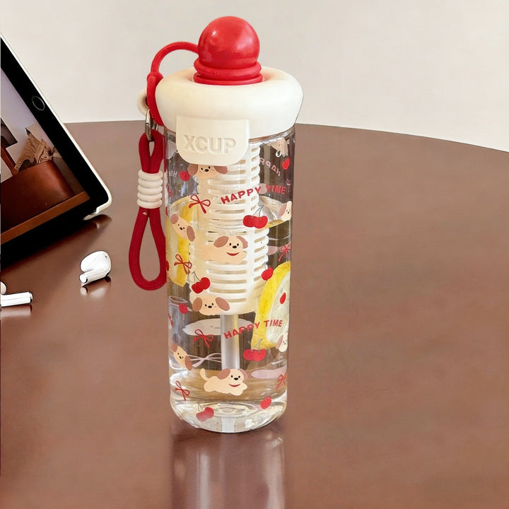 Women's playful water bottle with integrated fruit filter Stornfield