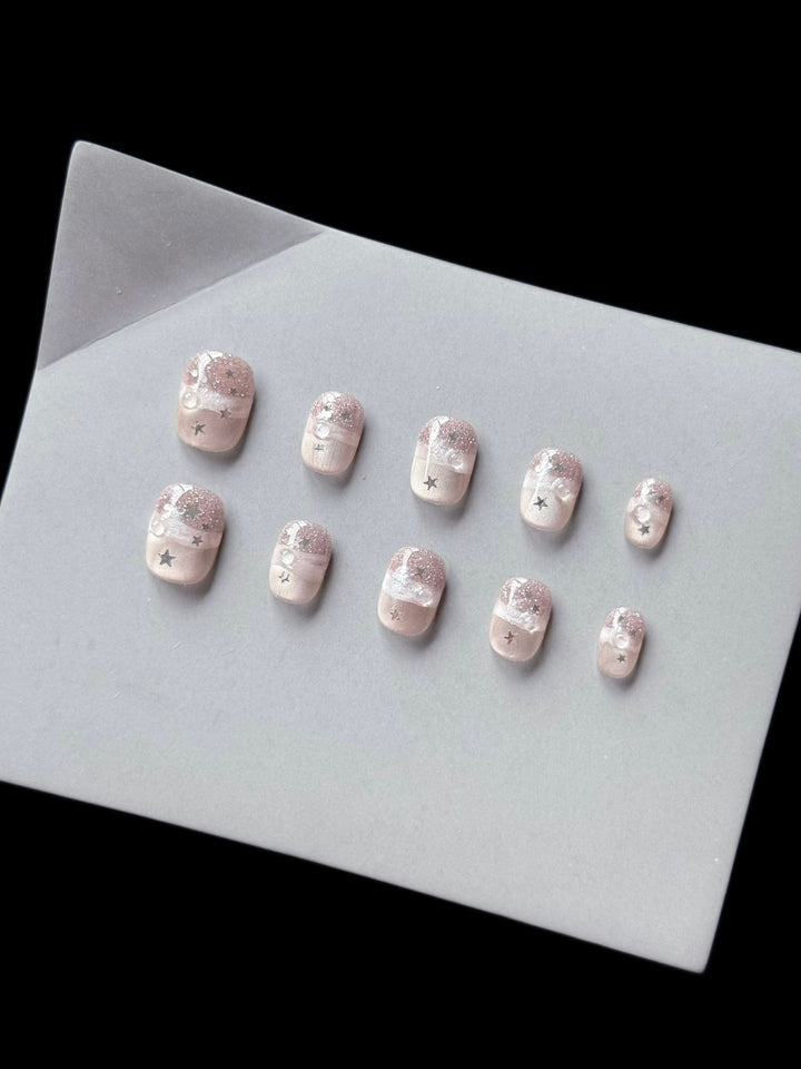 Decorative Press-On Nail Art Set with Sparkling Star Designs