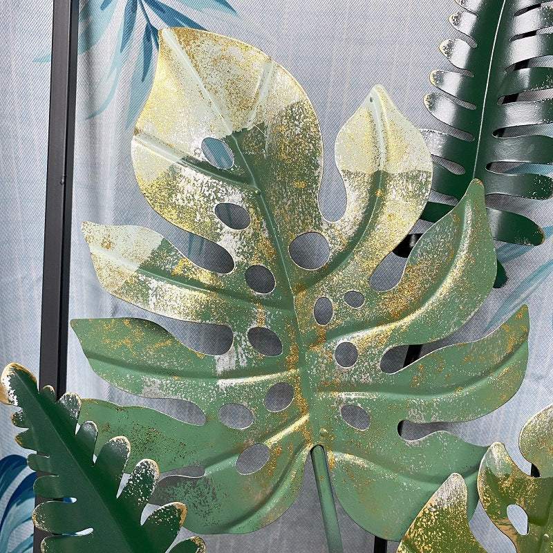 Decorative Metal Wall Art with Tropical Leaf Design Stornfield