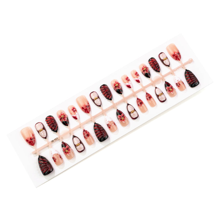 Artistic Floral Nail Art Set Stornfield